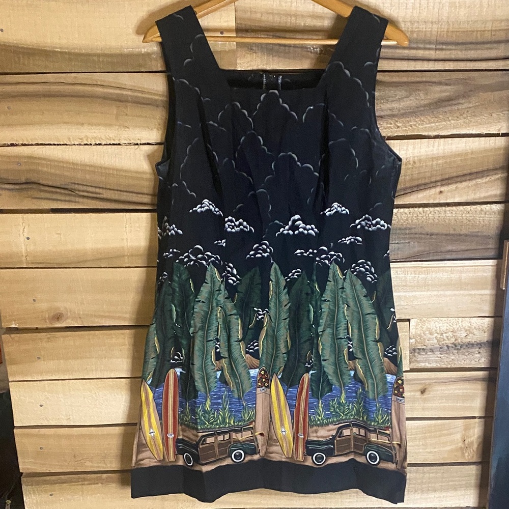 Vintage Shannon Marie Hawaiian Black Multicolor Sleeveless Dress surfing medium